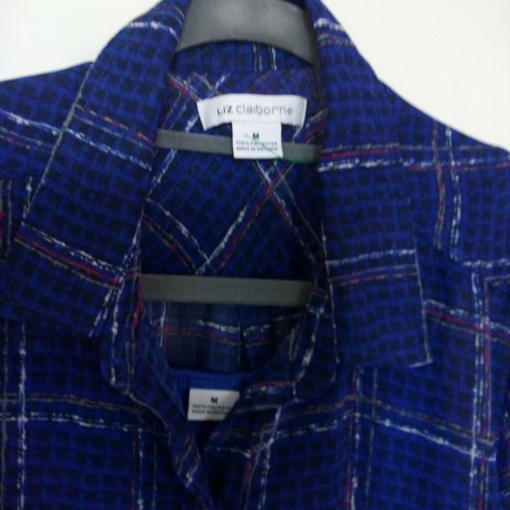 Shirt - Picture 2 of 3